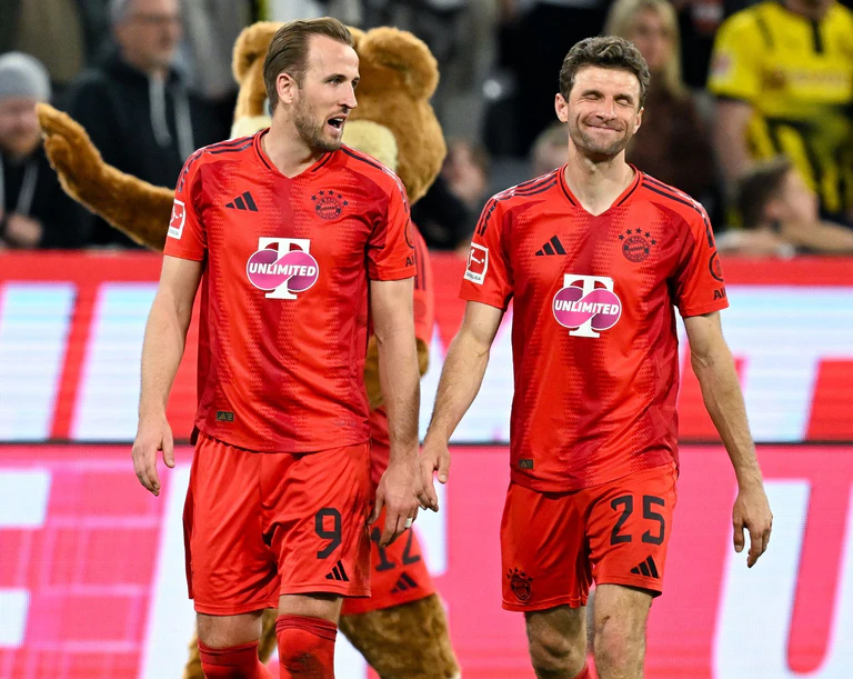 Harry Kane (l) und Thomas Müller - glückt die Wende in Mailand? — © Sven Hoppe/dpa