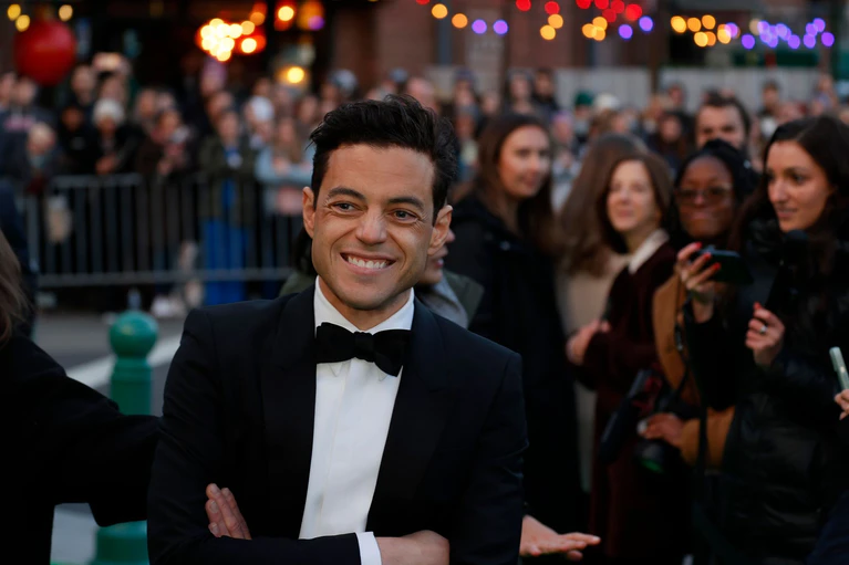 Rami Malek gab sich für eine seiner ersten Rollen am Telefon als sein eigener Schauspiel-Agent aus. (Archivbild) — © Mary Schwalm/AP/dpa