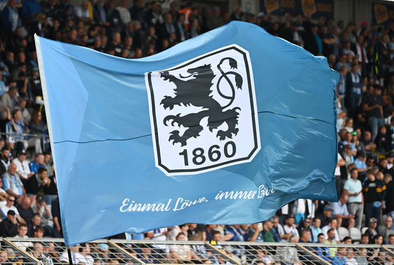 Der TSV 1860 München macht im Abstiegskampf einen weiteren großen Schritt. — © Angelika Warmuth/dpa